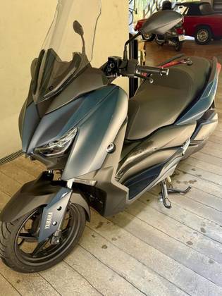 YAMAHA XMAX ABS 